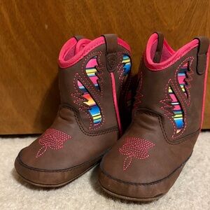 Ariat Infant lil stompers Flora boot, pink and brown. Size 4. Perfect for twins.